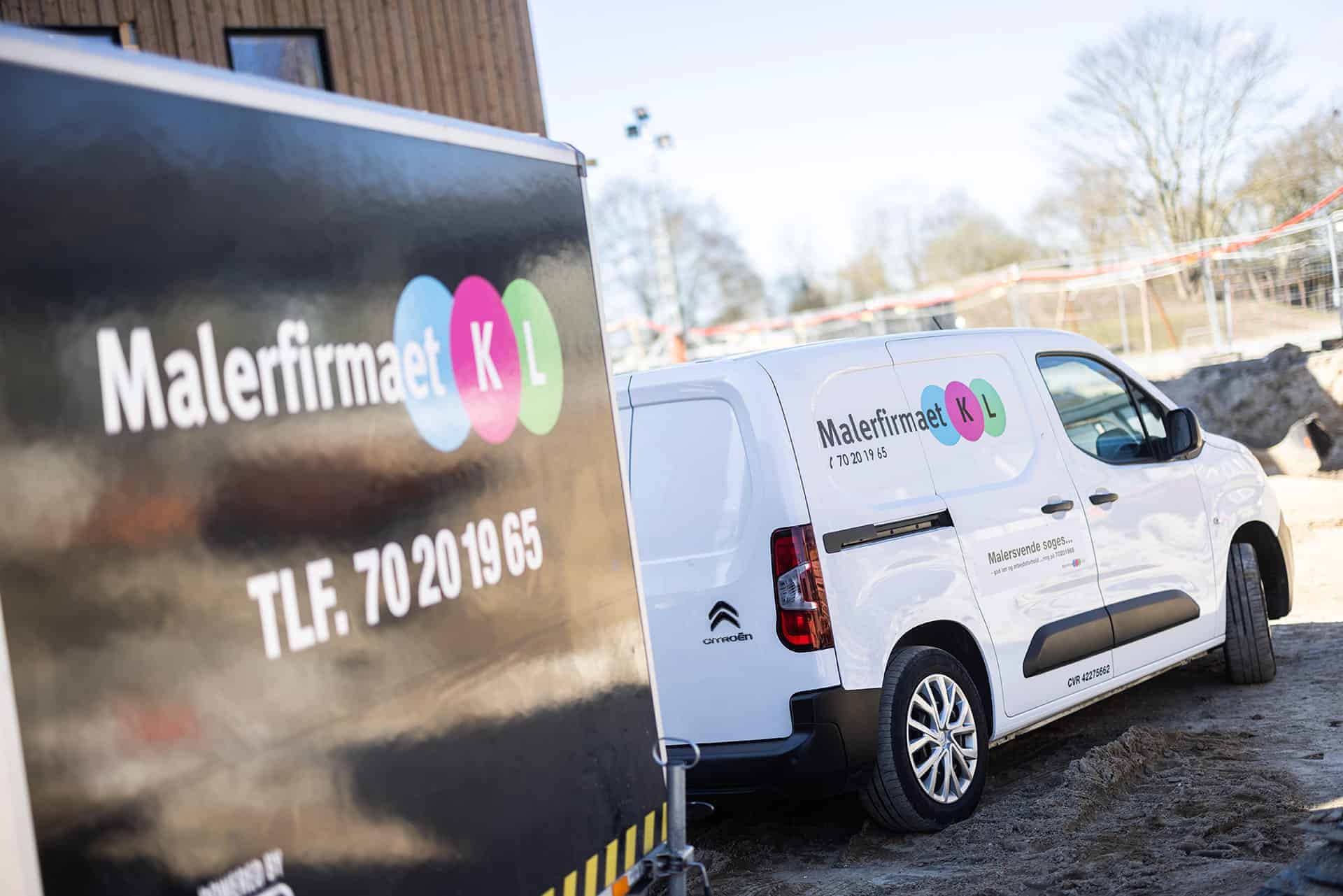 Malerbil med trailer